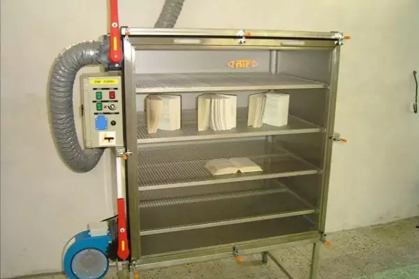 Disinfection box treating books